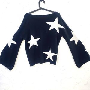 bell sleeve star print knit sweater